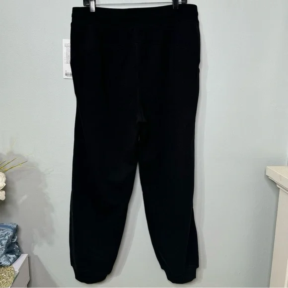Lululemon Scuba Hogger Pants High Rise Relaxed Black Size 12 NWT - Picture 6 of 10